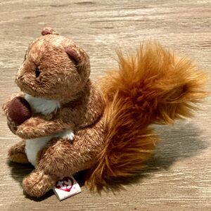 TY Treehouse Beanie Baby Squirrel with Acorn